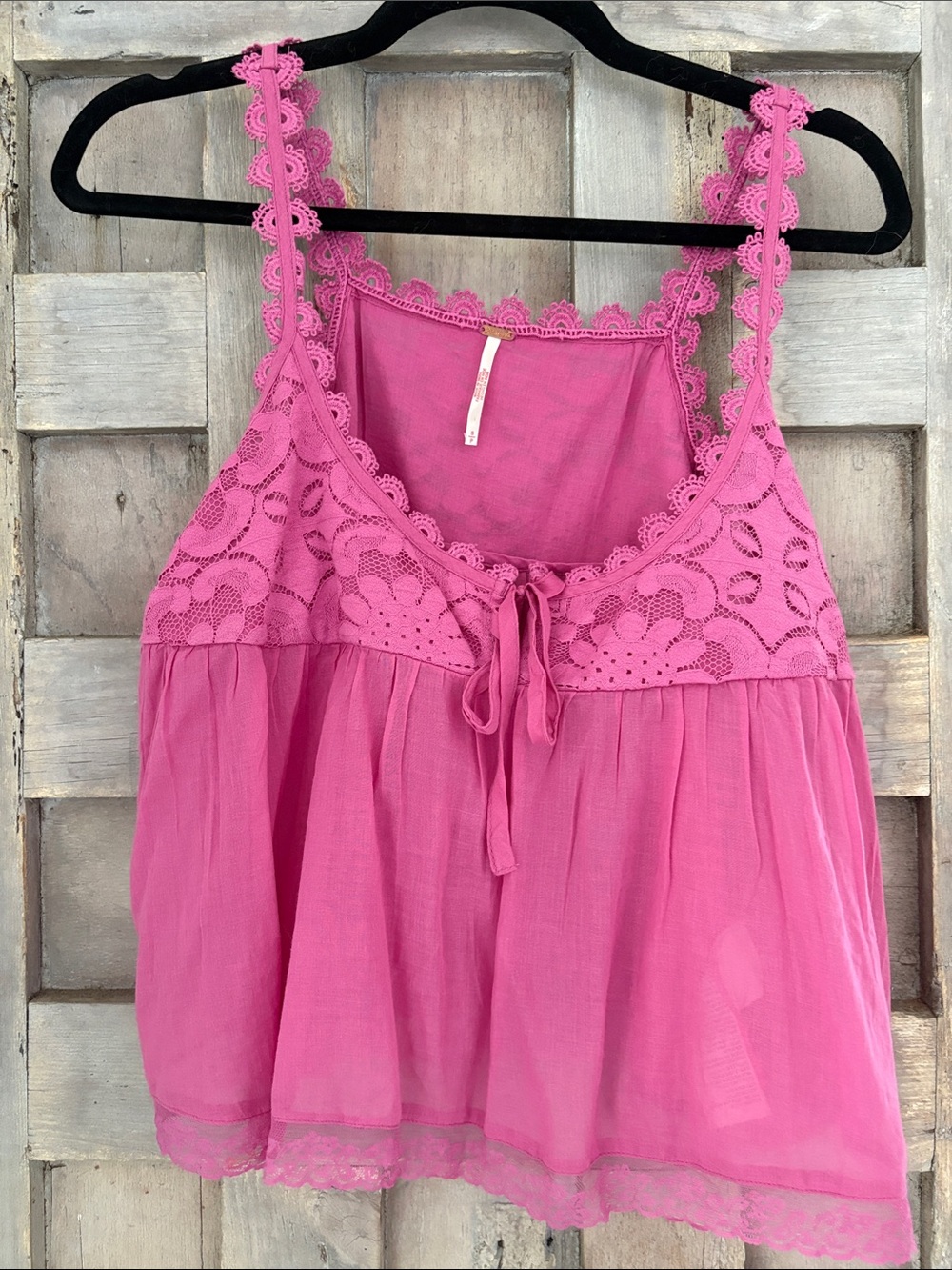 Free People Hot Pink Lace-Trim Babydoll Camisole crop tank